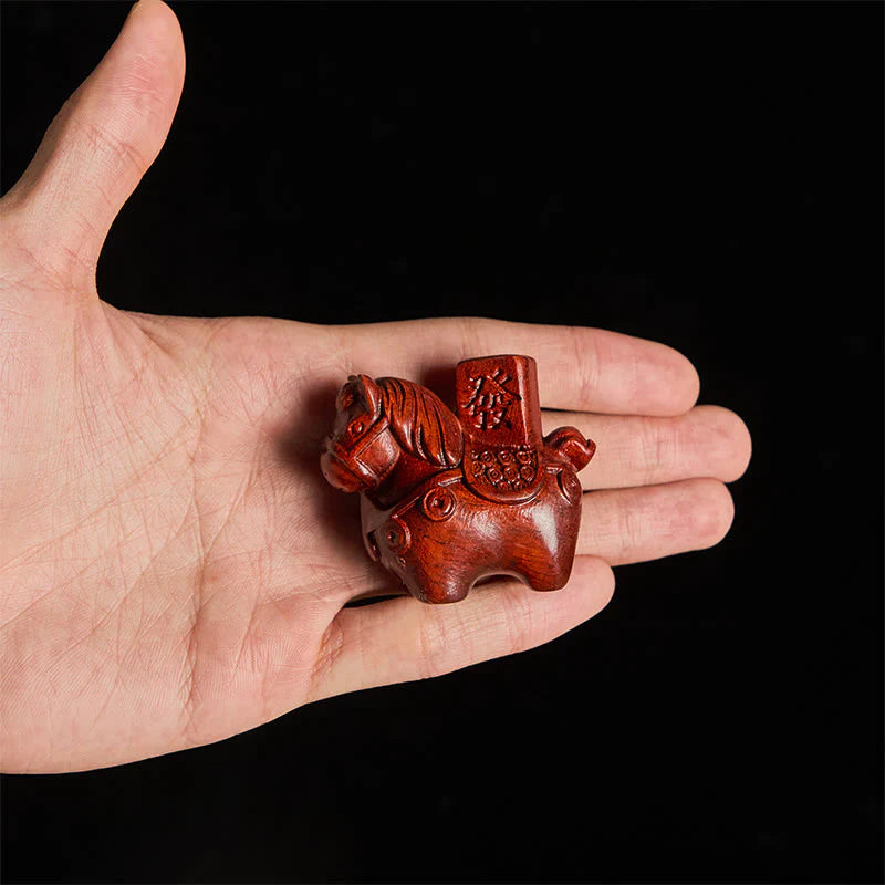 Buddha Stones Year of the Horse Get rich Green Sandalwood Small Leaf Red Sandalwood Linden Wood Animals Positive Decoration