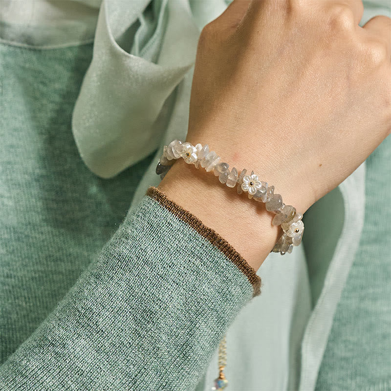Buddha Stones Irregular Crystal Flower Design Amethyst White Crystal Balance Bracelet