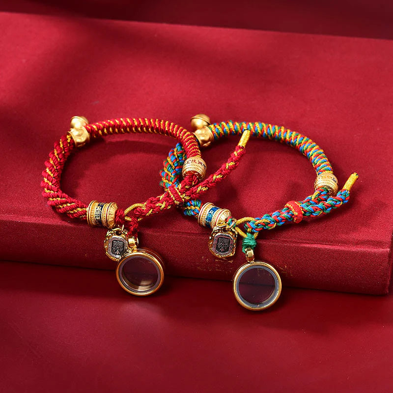 Buddha Stones Tibetan Om Mani Padme Hum Carved Zakiram Goddess of Wealth Charm Amulet Bracelet