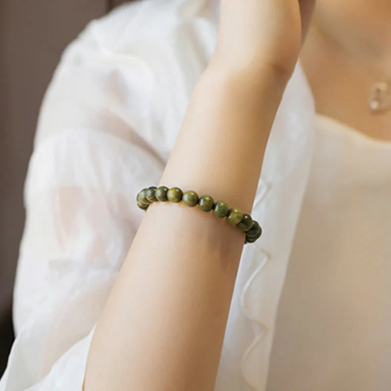 Buddha Stones Tibetan Green Sandalwood Soothing Cure Bracelet (Extra 35% Off | USE CODE: FS35)