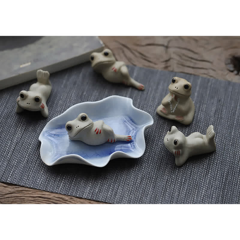 Buddha Stones Meditating Ceramic Small Frog Statue Decoration