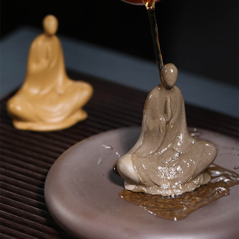 Buddha Stones Formless Buddha Prayering Ceramic Statue Zen Home Decoration 5*2.5*5.3cm