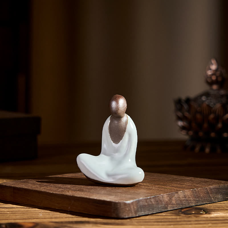 Buddha Stones Small Formless Buddha Meditating Ceramic Statue Zen Home Decoration 4*2.5*5cm