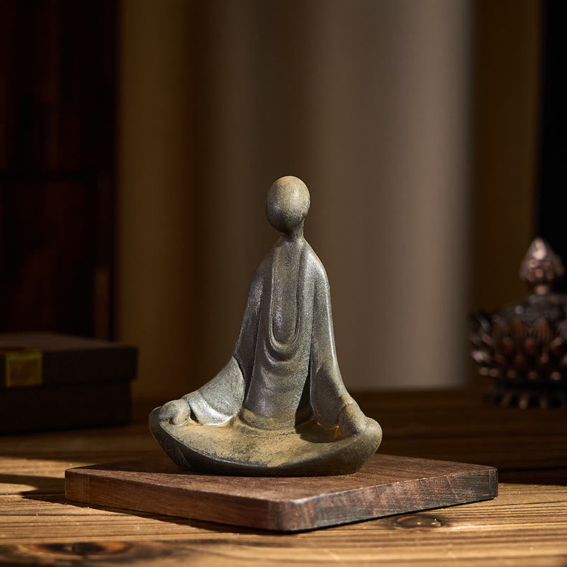 Buddha Stones Handmade Sitting Formless Buddha Iron Powder Rust Cast Resin Statue Decoration