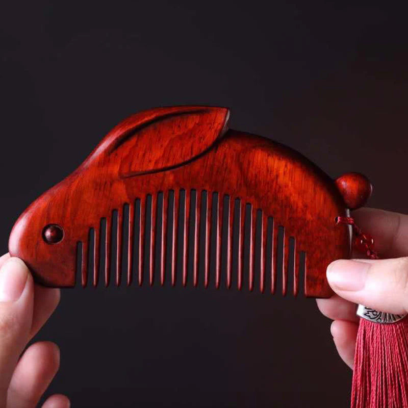 Small Leaf Red Sandalwood Cute Bunny Rabbit Sooth Comb With Gift Box
