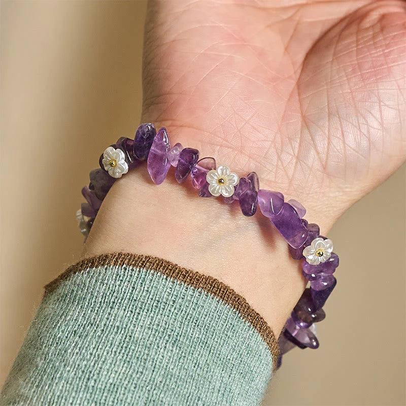 Buddha Stones Irregular Crystal Flower Design Amethyst White Crystal Balance Bracelet
