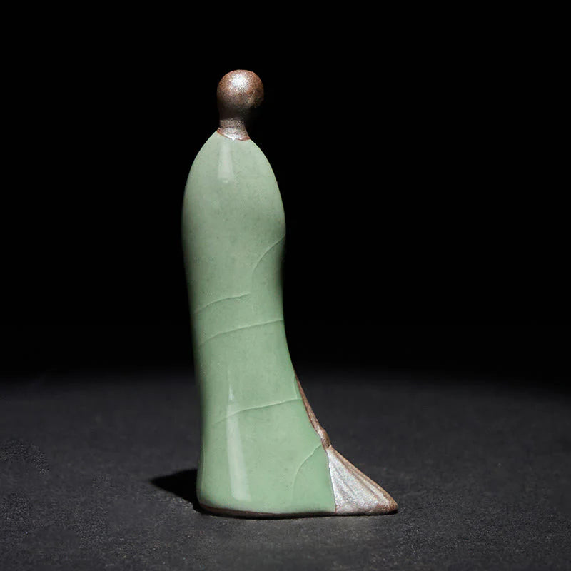 Buddha Stones Small Formless Buddha Sweeping Monk Ceramic Statue Home Decoration 3.5*1.5*7cm