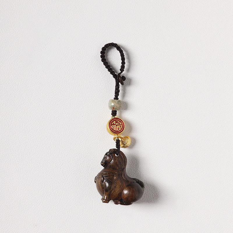 Buddha Stones Year Of The Horse Fu Character Small Leaf Red Sandalwood Various Sandalwood Balance Key Chain