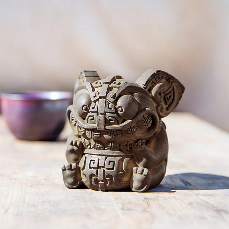 Buddha Stones Handmade Gold Swallowing Beast Iron Powder Rust Cast Resin Statue Home Decoration