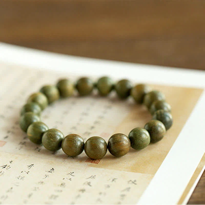 Buddha Stones Tibetan Green Sandalwood Soothing Cure Bracelet (Extra 35% Off | USE CODE: FS35)