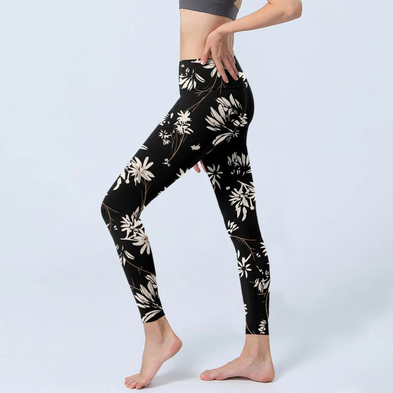 Buddha Stones Black White Petals Pattern Print Gym Leggings Women's Yoga Pants