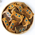 Buddha Stones Simple Cat Pattern Green Sandalwood Cure Portable Comb