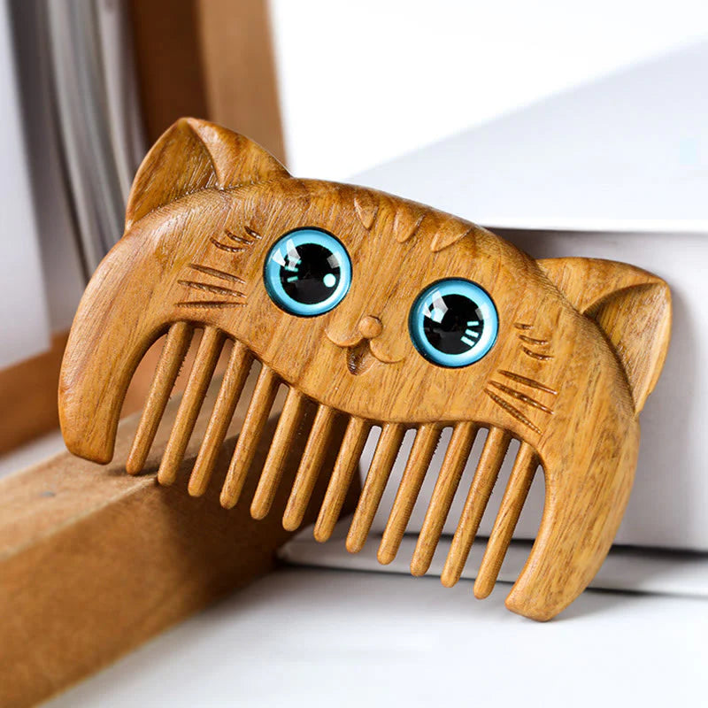 Buddha Stones Simple Cat Pattern Green Sandalwood Cure Portable Comb