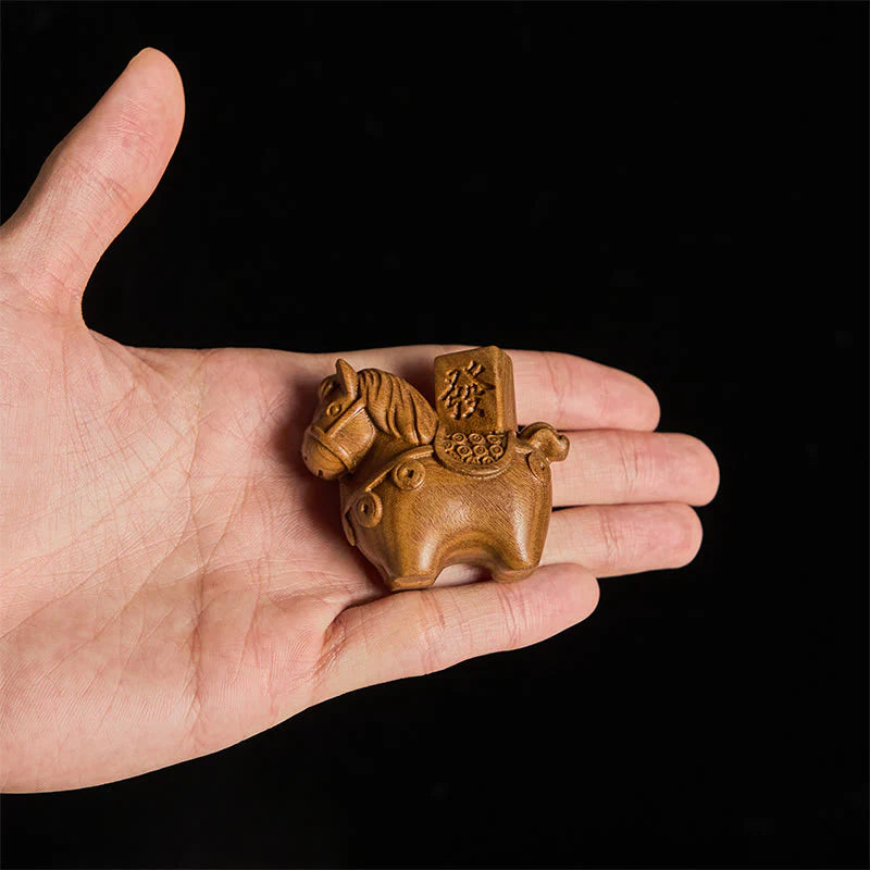 Buddha Stones Year of the Horse Get rich Green Sandalwood Small Leaf Red Sandalwood Linden Wood Animals Positive Decoration