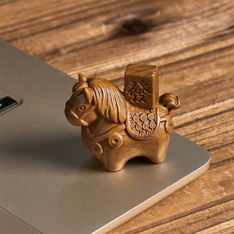 Buddha Stones Year of the Horse Get rich Green Sandalwood Small Leaf Red Sandalwood Linden Wood Animals Positive Decoration