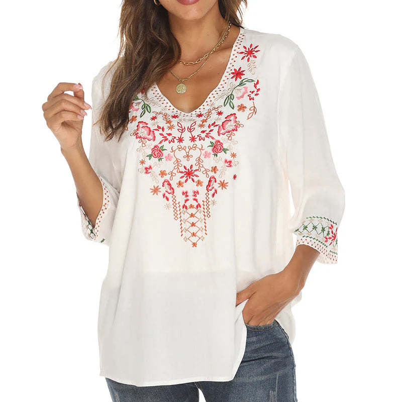 Buddha Stones Summer Embroidery Flower Simple Design Three Quarter Sleeve V-neck Cotton Women's T-Shirt