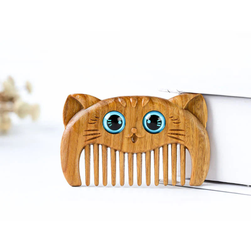 Buddha Stones Simple Cat Pattern Green Sandalwood Cure Portable Comb