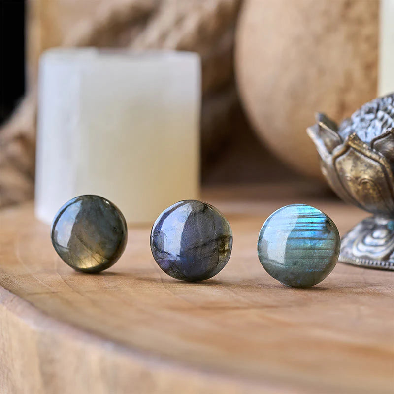 Buddha Stones Natural Round Labradorite Healing Figurine Decoration