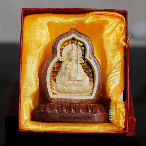 Buddha Stones Guru Rinpoche Buddha Padmasambhavan Serenity Wood Engraved Statue Figurine Decoration