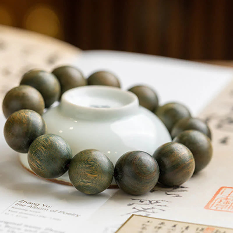 Buddha Stones Tibetan Green Sandalwood Soothing Cure Bracelet (Extra 35% Off | USE CODE: FS35)