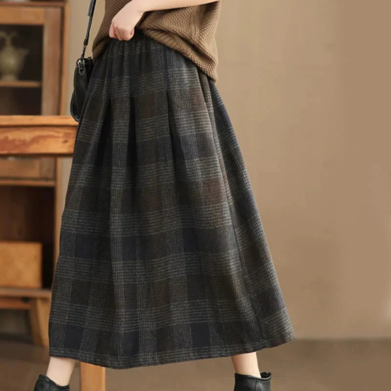 Buddha Stones Women's Winter Plaid Pattern Cotton Thermal 7-8 Length Skirt With Pockets