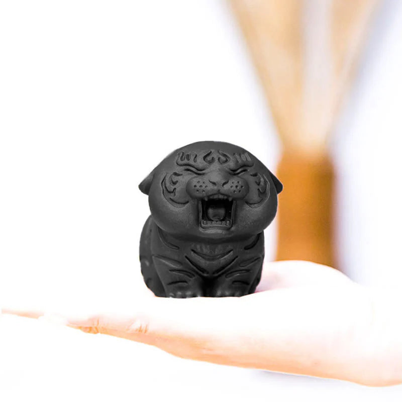 Buddha Stones Mini Cute Tiger Iron Powder Rust Cast Resin Statue Home Decoration