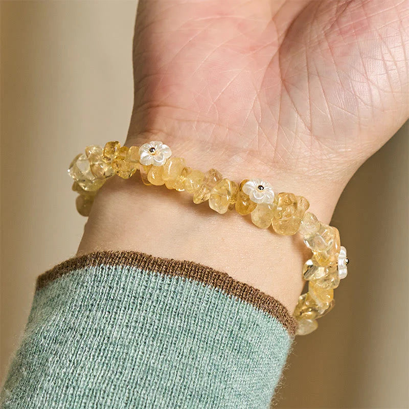 Buddha Stones Irregular Crystal Flower Design Amethyst White Crystal Balance Bracelet