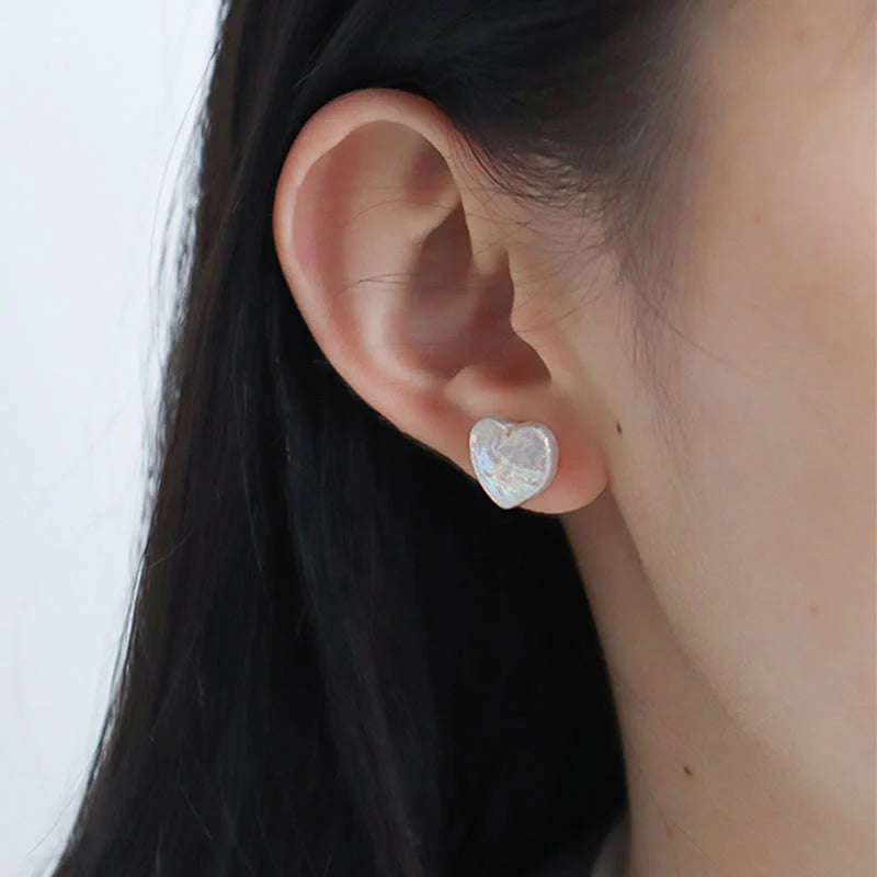 Buddha Stones Retro Pearl Heart Shape Design Wisdom Stud Earrings