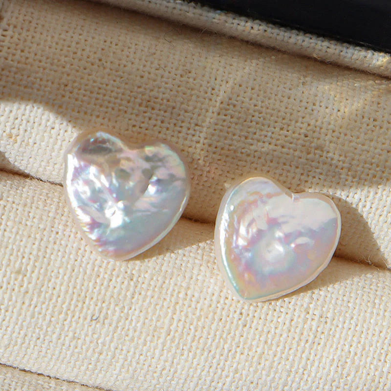 Buddha Stones Retro Pearl Heart Shape Design Wisdom Stud Earrings