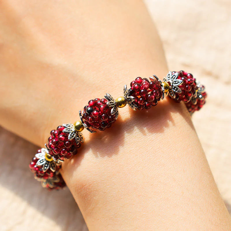 Buddha Stones All the best for Vitality and Passion Garnet Bracelet Includes Gift Message Card