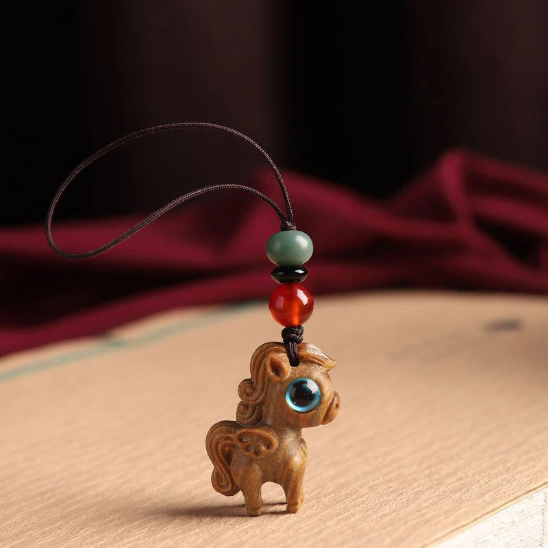 Buddha Stones Year Of The Horse Small Leaf Red Sandalwood Green Sandalwood Relaxation Key Chain