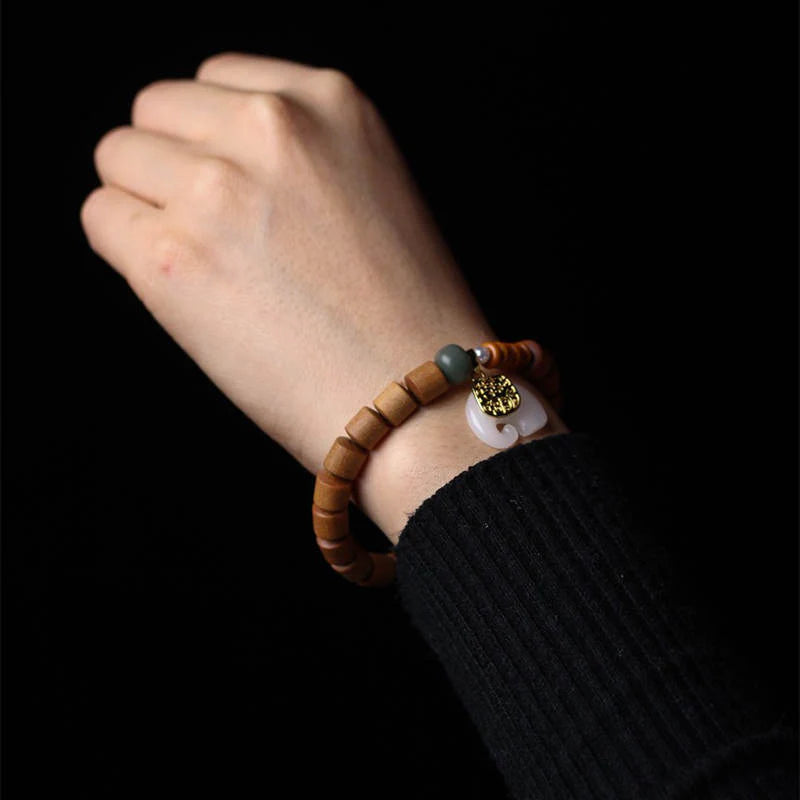 Buddha Stones Sandalwood Jade Elephant Protection Bracelet