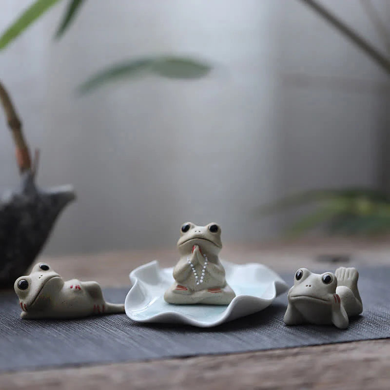 Buddha Stones Meditating Ceramic Small Frog Statue Decoration