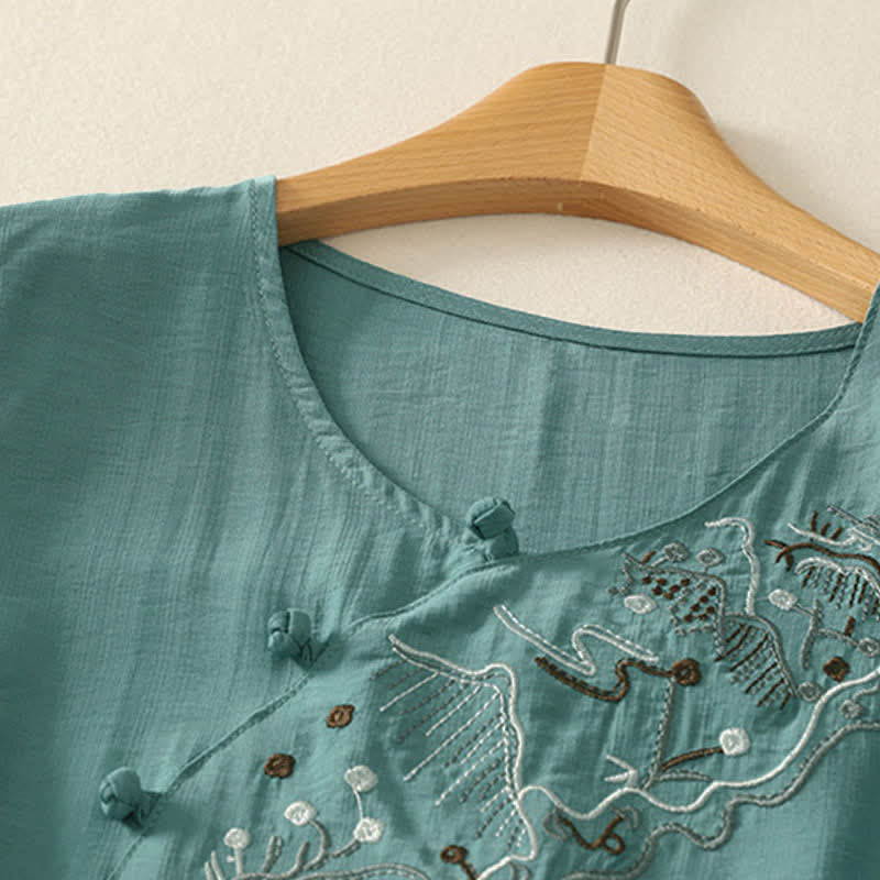 Buddha Stones Summer Mountain Embroidered Crew Neck Women's Short Sleeve Shirt