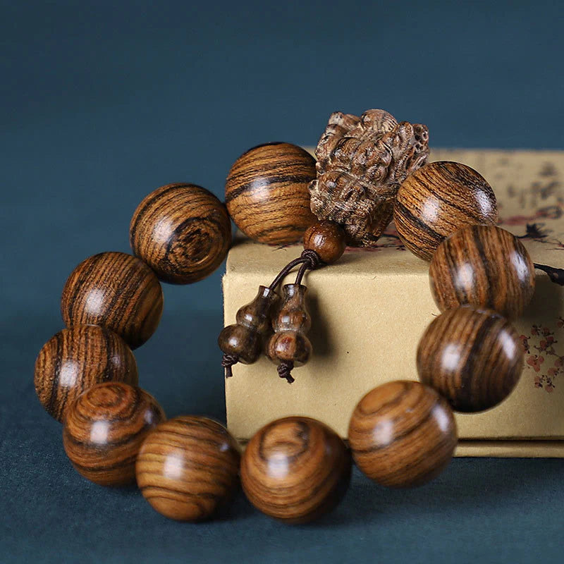 Buddha Stones Rosewood Green Sandalwood Small Leaf Red Sandalwood Dragon Carved Protection Bracelet