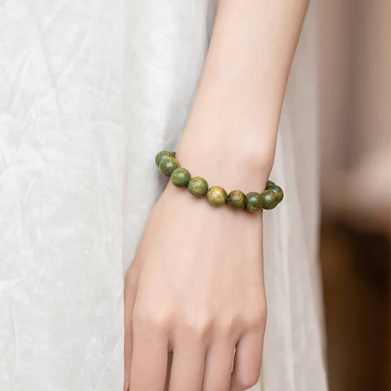 Buddha Stones Tibetan Green Sandalwood Soothing Cure Bracelet (Extra 35% Off | USE CODE: FS35)