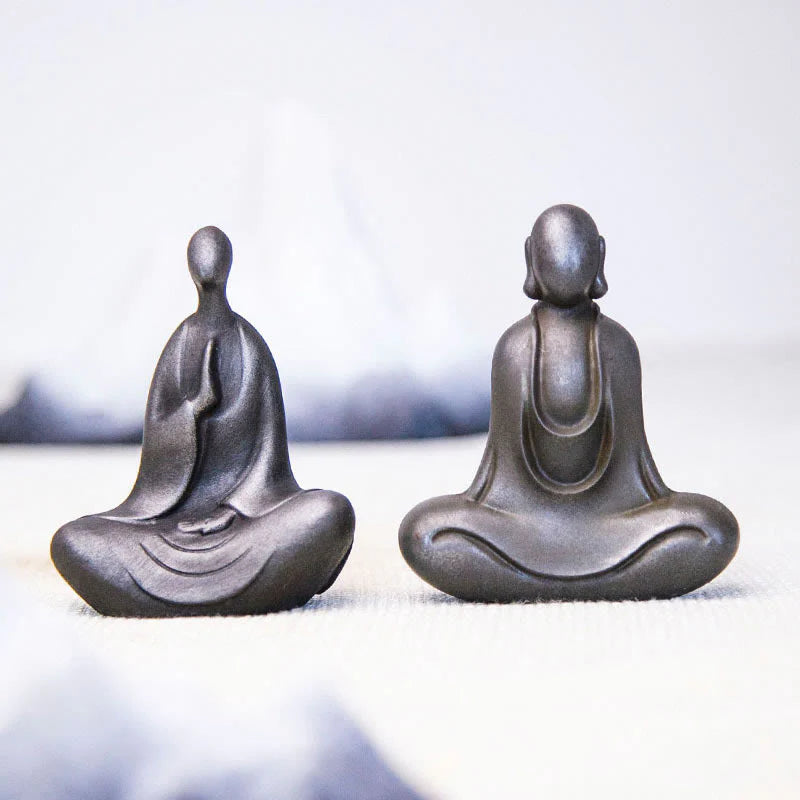 Buddha Stones Tibetan Buddha Iron Powder Rust Cast Resin Statue Desk Decoration