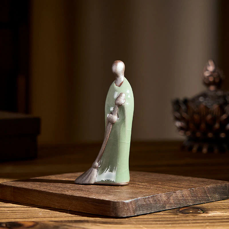 Buddha Stones Small Formless Buddha Sweeping Monk Ceramic Statue Home Decoration 3.5*1.5*7cm