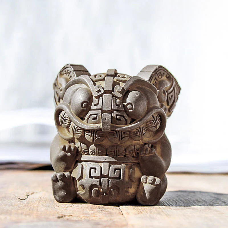 Buddha Stones Handmade Gold Swallowing Beast Iron Powder Rust Cast Resin Statue Home Decoration
