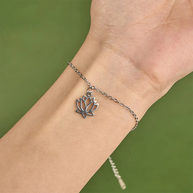 Buddha Stones Lotus Pattern Titanium Steel Enlightenment Bracelet